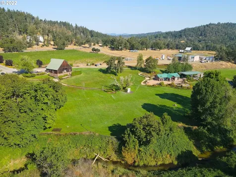 Melqua Road Roseburg OR 97471