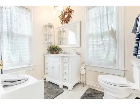 4509 Nw 324th Street Ridgefield WA 98642
