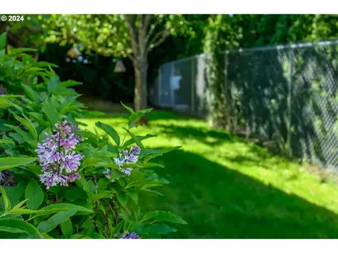 1330 Sw Russ Lane Mcminnville OR 97128