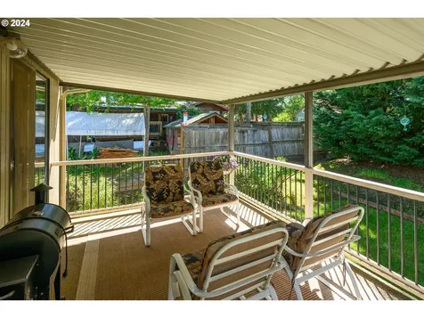 1330 Sw Russ Lane Mcminnville OR 97128