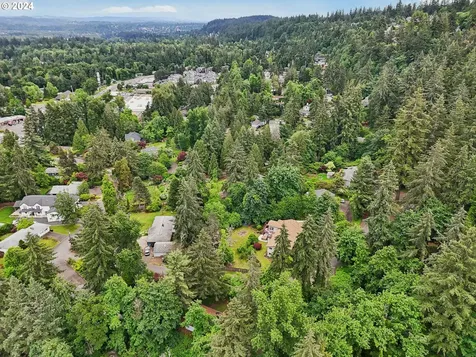 19412 View Drive West Linn OR 97068