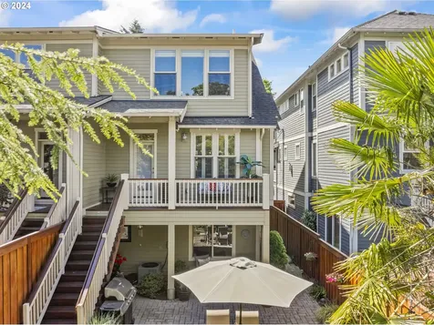 137 Ne Cook Street Portland OR 97212