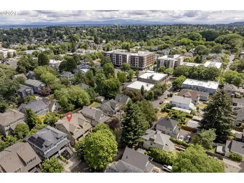 137 Ne Cook Street Portland OR 97212
