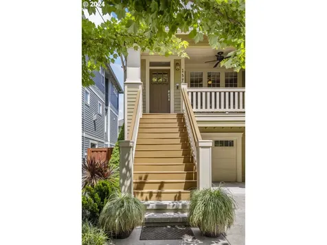 137 Ne Cook Street Portland OR 97212