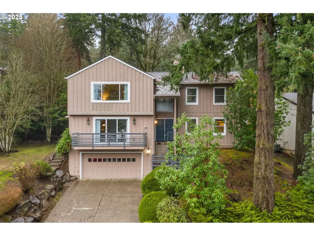 54 Aquinas Street Lake Oswego OR 97035