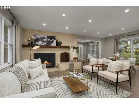 54 Aquinas Street Lake Oswego OR 97035
