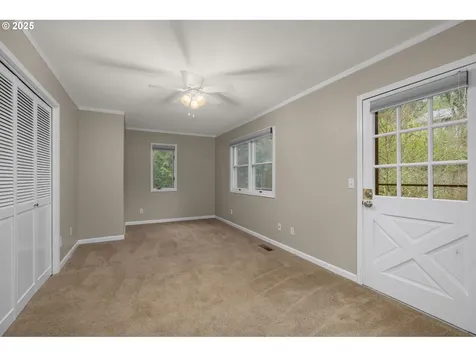 54 Aquinas Street Lake Oswego OR 97035