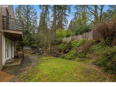 54 Aquinas Street Lake Oswego OR 97035