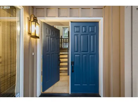 54 Aquinas Street Lake Oswego OR 97035