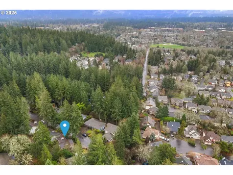 54 Aquinas Street Lake Oswego OR 97035