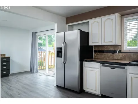 921 Ne 194th Avenue Portland OR 97230