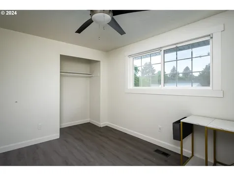 921 Ne 194th Avenue Portland OR 97230