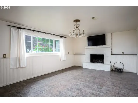 921 Ne 194th Avenue Portland OR 97230