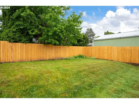 921 Ne 194th Avenue Portland OR 97230