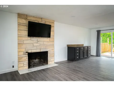 921 Ne 194th Avenue Portland OR 97230