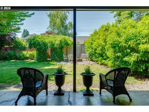1245 Nw Birch Street Mcminnville OR 97128