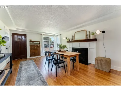 1245 Nw Birch Street Mcminnville OR 97128