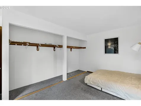 3250 NW Oceanview Drive Newport OR 97365