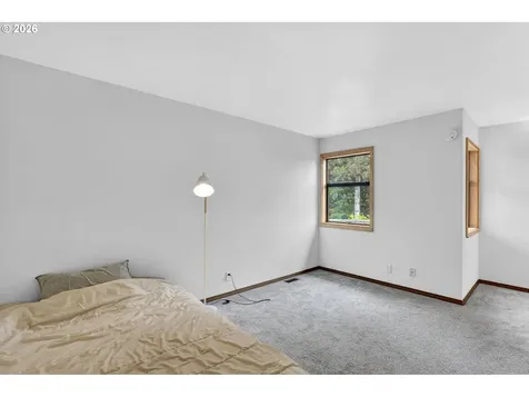 3250 NW Oceanview Drive Newport OR 97365