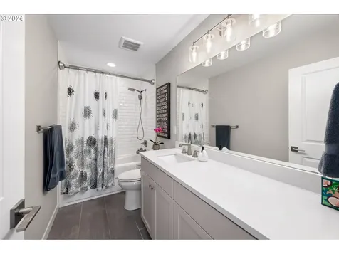 15181 SE Baden Powell Road Happy Valley OR 97086