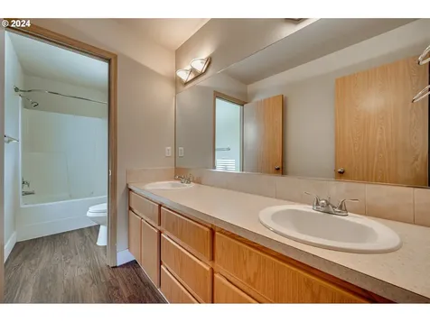 2609 NE 105th Court Vancouver WA 98662