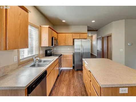 2609 NE 105th Court Vancouver WA 98662