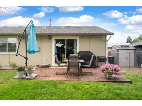 1740 Se Hale Avenue Gresham OR 97080