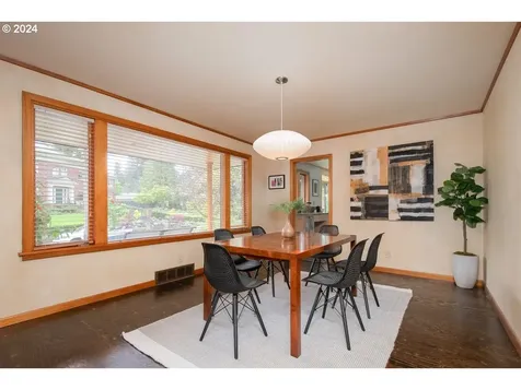 3411 Se Ankeny Street Portland OR 97214