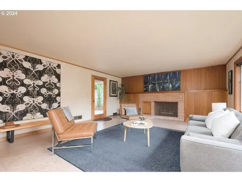 3411 Se Ankeny Street Portland OR 97214