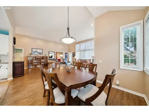 15507 NW Par Court Portland OR 97229