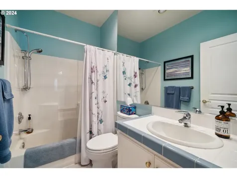 15507 NW Par Court Portland OR 97229