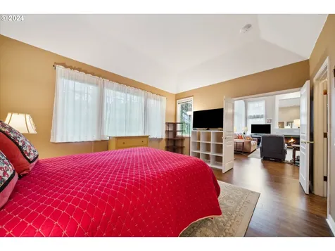 15507 NW Par Court Portland OR 97229