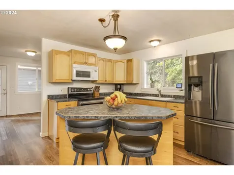 49627 SW Hebo Road Grand Ronde OR 97347