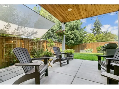 4611 SE Gladstone Street Portland OR 97206