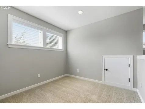 4611 SE Gladstone Street Portland OR 97206