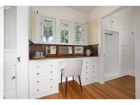425 SE 50th Avenue Portland OR 97215