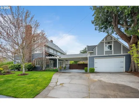 425 SE 50th Avenue Portland OR 97215