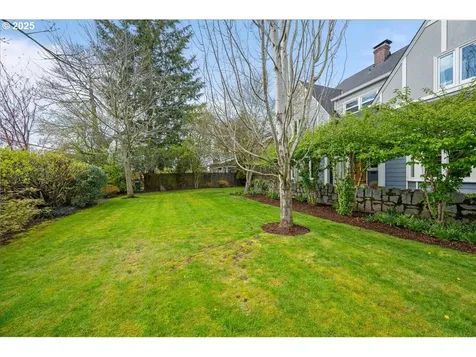 425 SE 50th Avenue Portland OR 97215