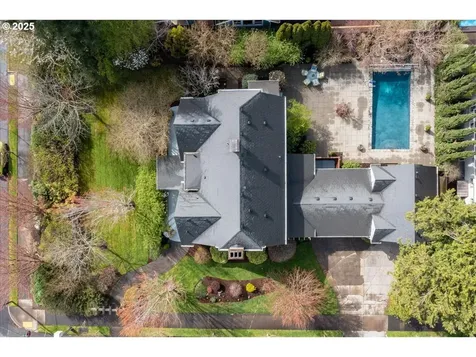 425 SE 50th Avenue Portland OR 97215