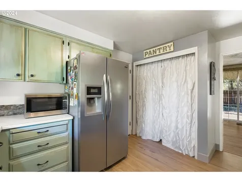 20895 SW Zurich Court Beaverton OR 97078