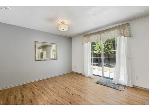 20895 SW Zurich Court Beaverton OR 97078