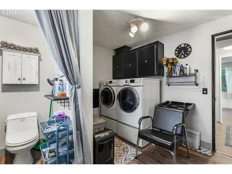 20895 SW Zurich Court Beaverton OR 97078