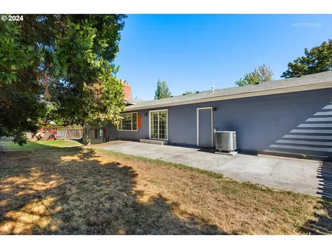 20895 SW Zurich Court Beaverton OR 97078