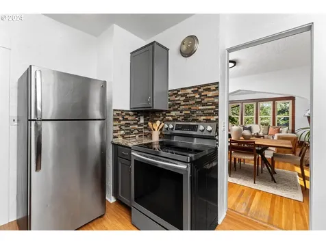 3613 NE 70th Avenue Portland OR 97213