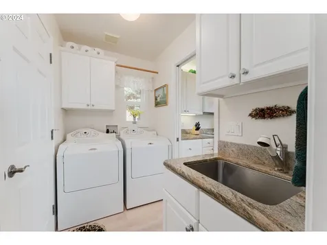 1200 NE Granite Ridge Street Roseburg OR 97470