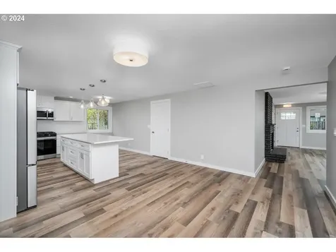 5420 Rinearson Road Gladstone OR 97027