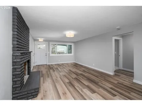 5420 Rinearson Road Gladstone OR 97027