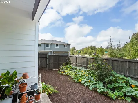 6344 SE Provence Street Hillsboro OR 97123
