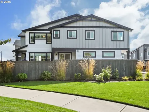6344 SE Provence Street Hillsboro OR 97123