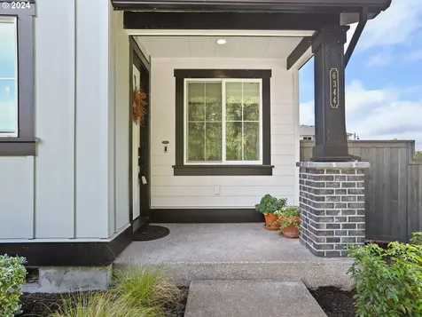 6344 SE Provence Street Hillsboro OR 97123
